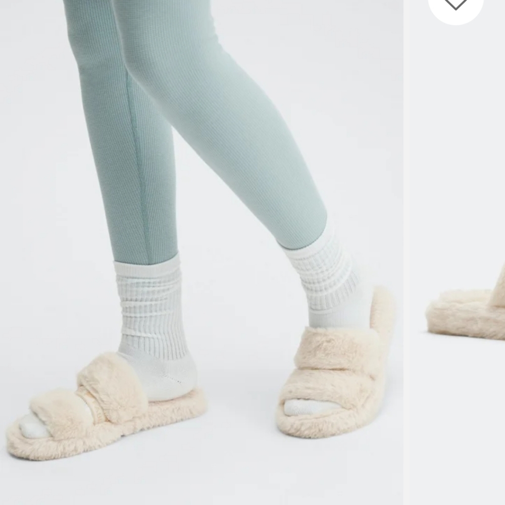 Snug Strap Slipper
